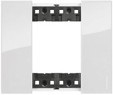 Рамка универсальная Legrand BTicino Living Now 1-м. 2 мод. лед картинка